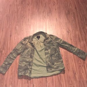 LIGHT CAMO JACKET